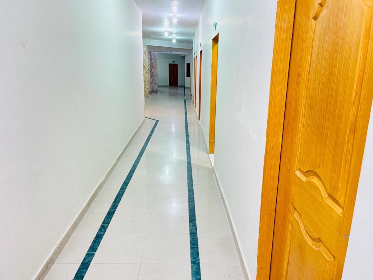 Hotel New Mid City Multan Luaran gambar