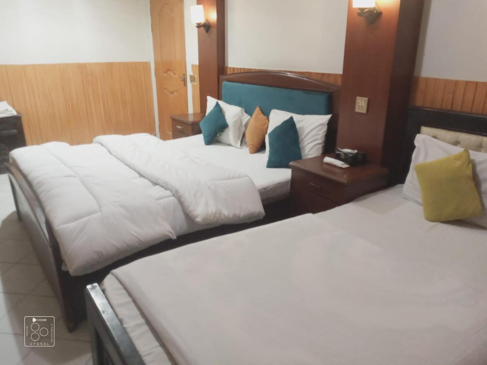 Hotel New Mid City Multan Luaran gambar