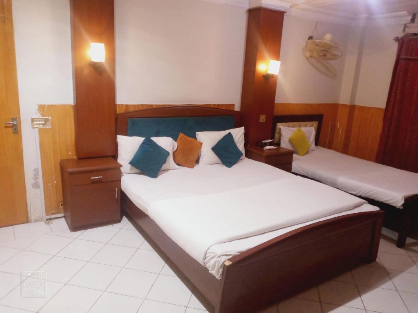 Hotel New Mid City Multan Luaran gambar
